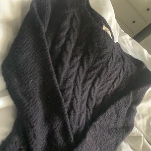 Hollister black knit long sleeve dress.